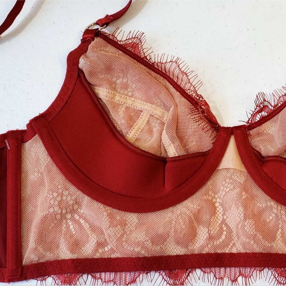 Nwot Sofia Intimates By Sofia Vergara Eyelash Bus… - image 7